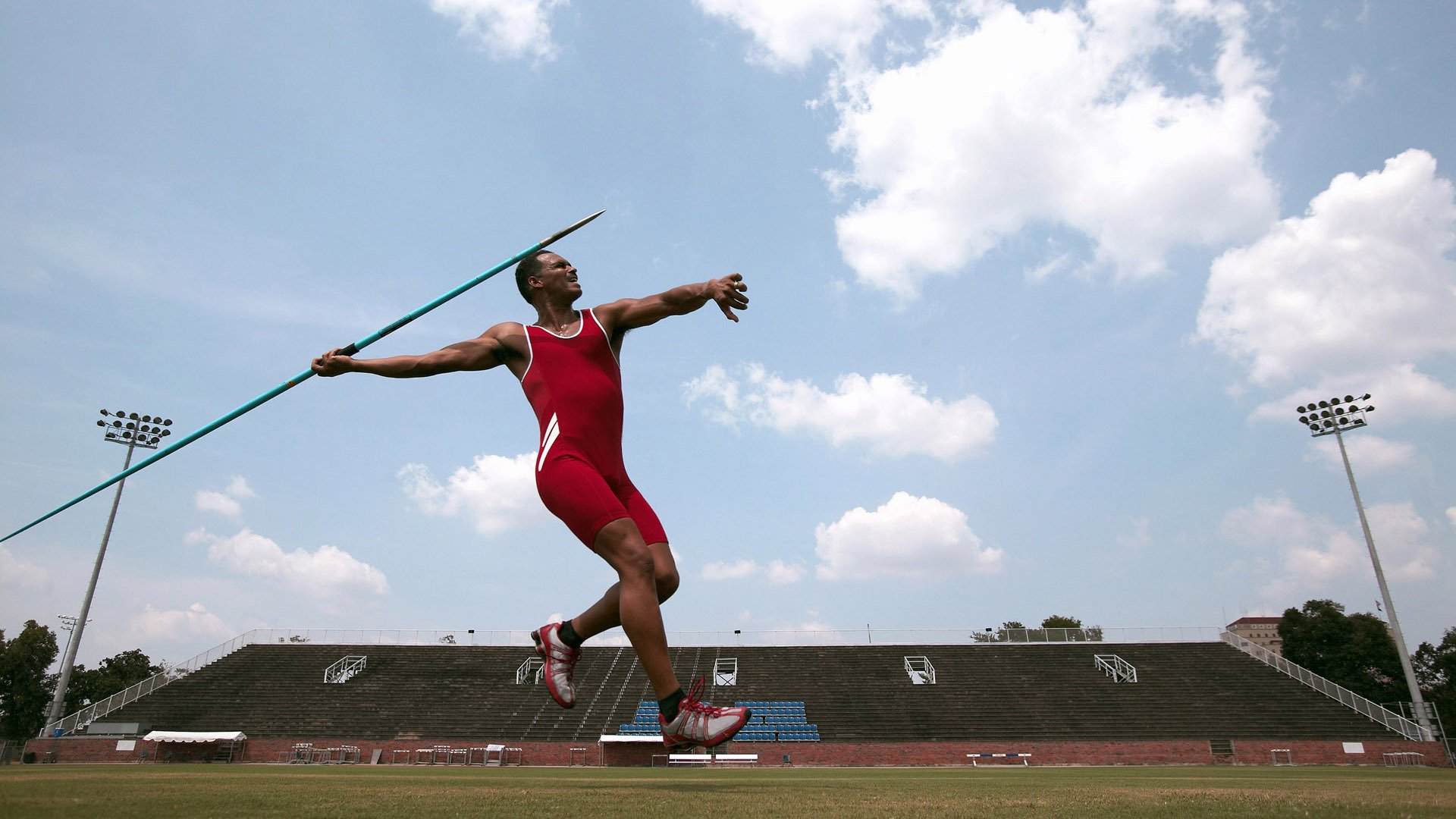 天山铁壁锁快船—西亚卡姆制胜一击背后的战术博弈