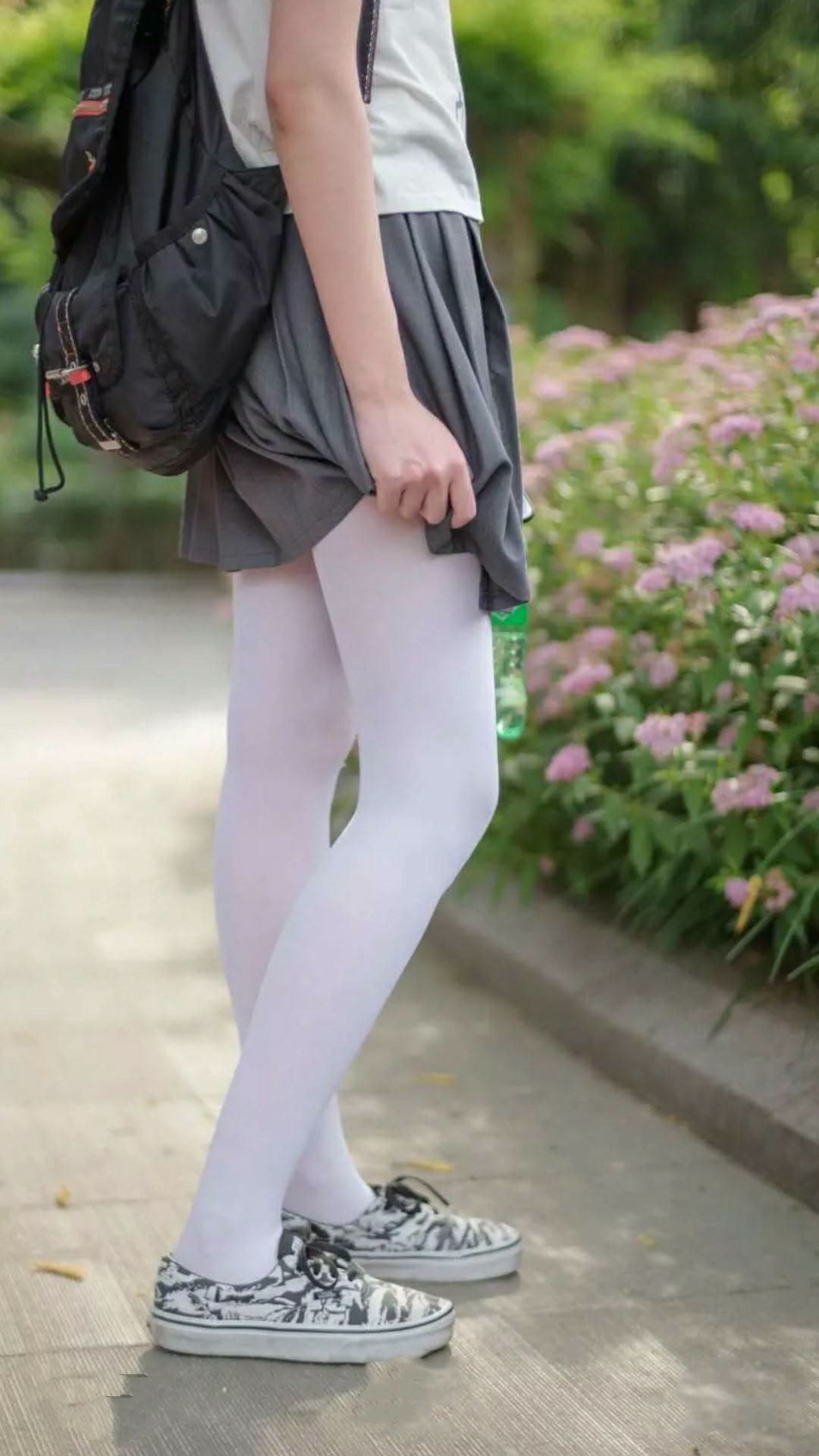 一道惊雷与一声闷响，德里赫特爆发的冲击波，如何越过半个地球终结了利物浦